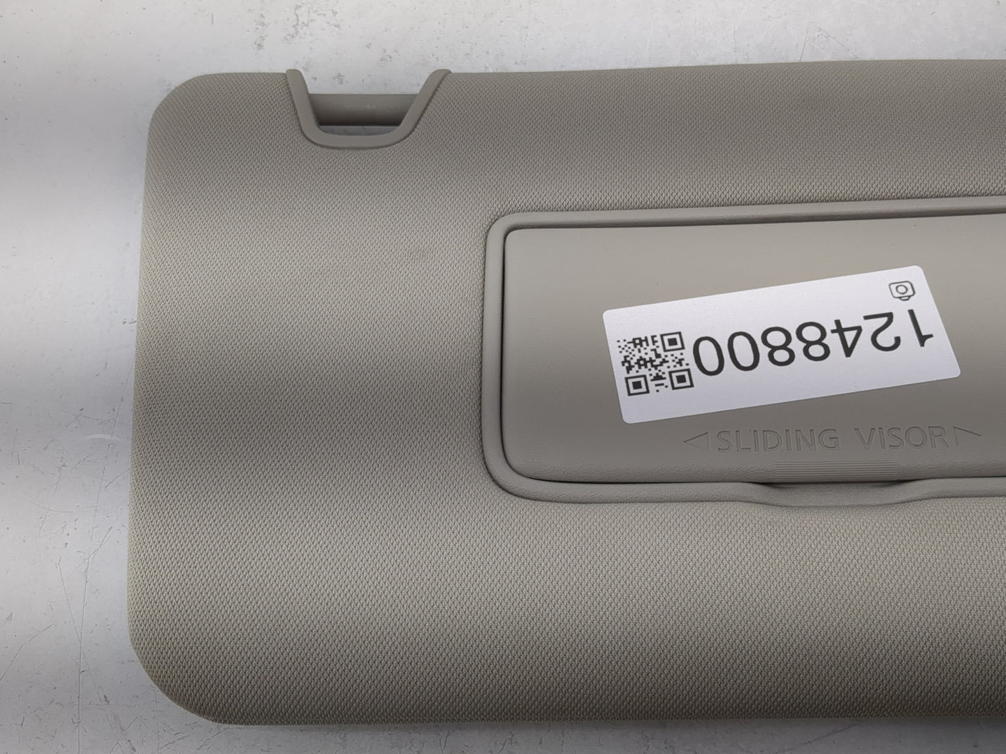 2018-2020 Nissan Rogue Sun Visor Shade Replacement Passenger Right Mirror Fits Fits 2018 2019 2020 OEM Used Auto Parts - Oem