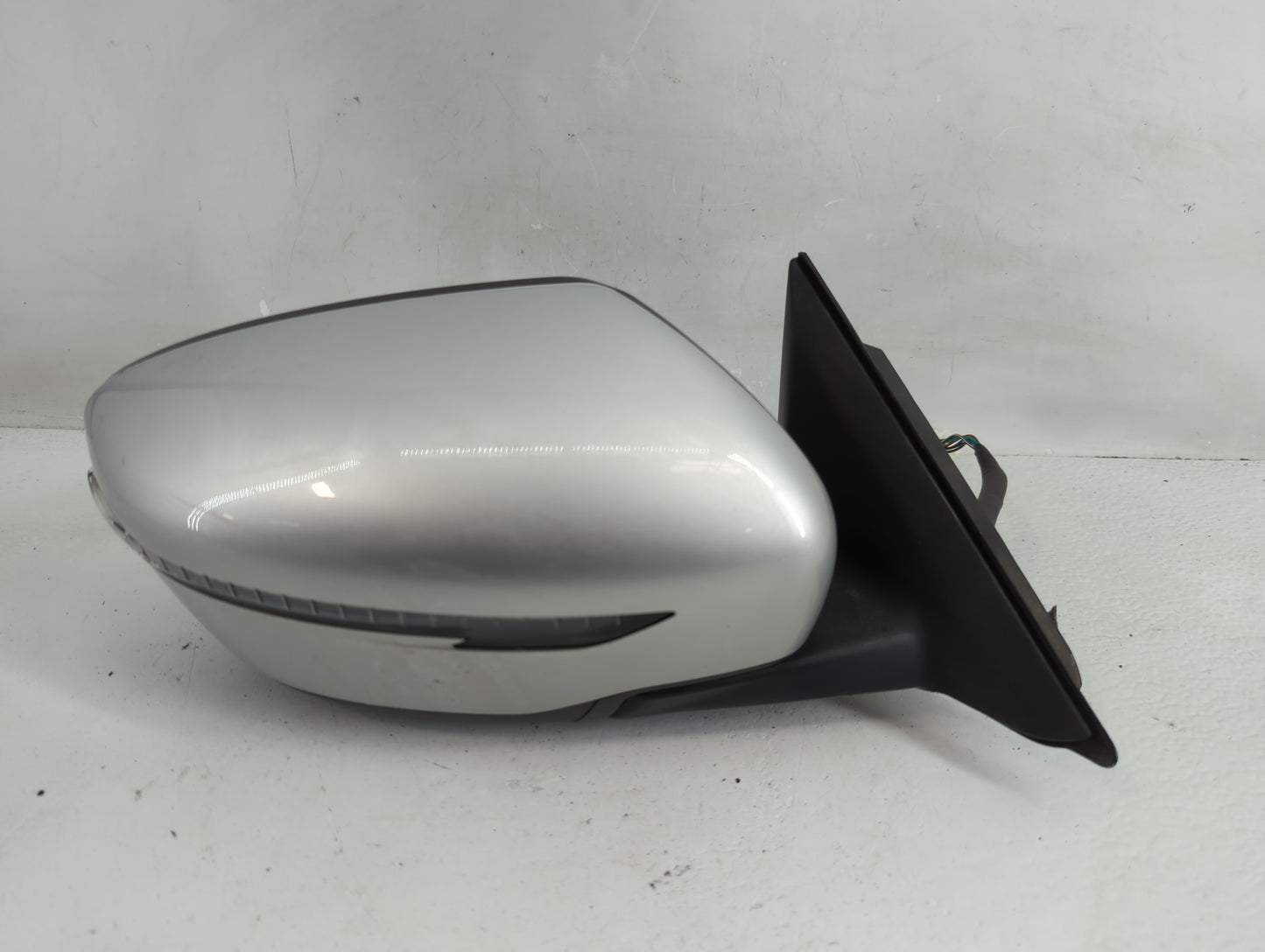 2017-2020 Nissan Rogue Side Mirror Replacement Passenger Right View Door Mirror P/N:E4034237 Fits Fits 2017 2018 2019 2020 O