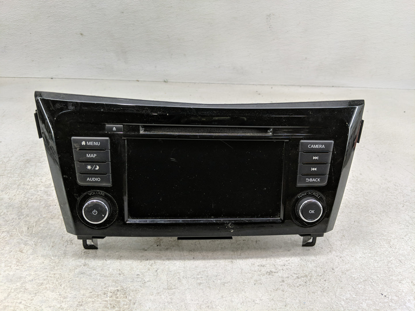 2018-2022 Nissan Rogue Radio AM FM Cd Player Receiver Replacement P/N:2591A8FM0B Fits Fits 2018 2019 2020 2021 2022 OEM Used