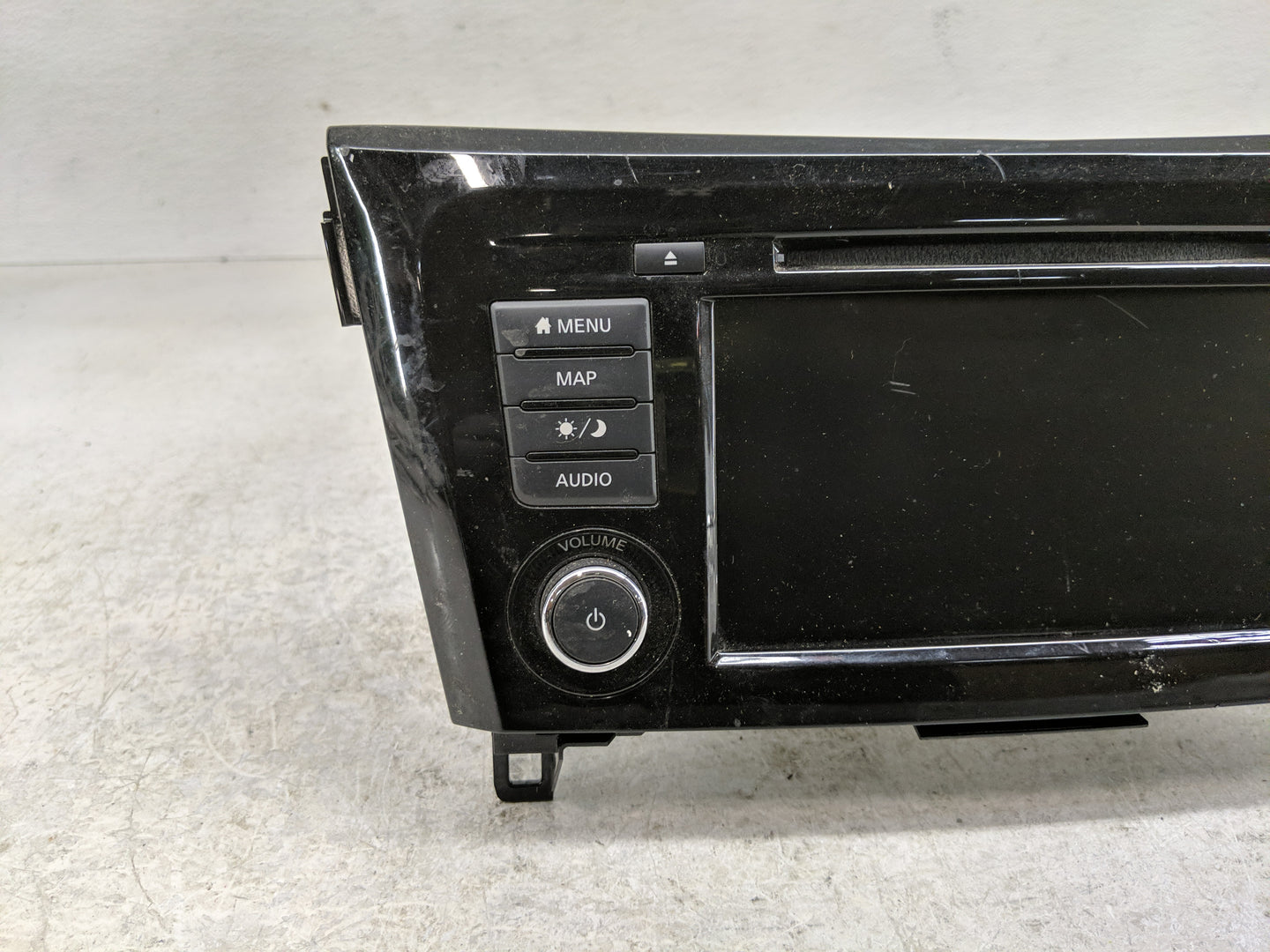 2018-2022 Nissan Rogue Radio AM FM Cd Player Receiver Replacement P/N:2591A8FM0B Fits Fits 2018 2019 2020 2021 2022 OEM Used