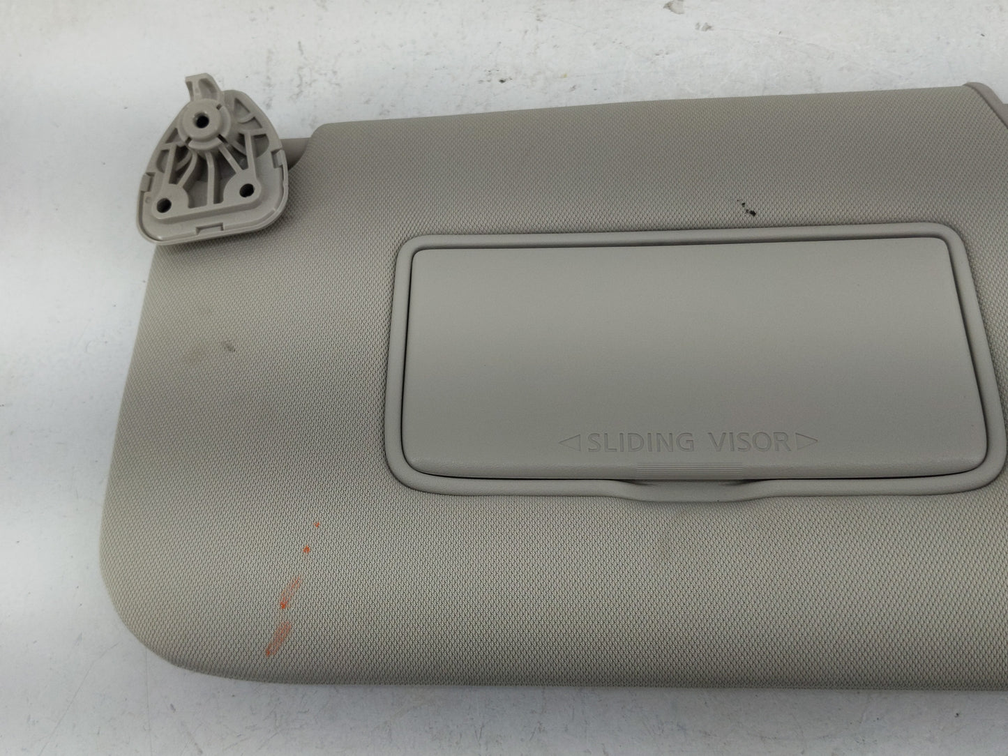 2018-2020 Nissan Rogue Sun Visor Shade Replacement Driver Left Mirror Fits Fits 2018 2019 2020 OEM Used Auto Parts - Oemused