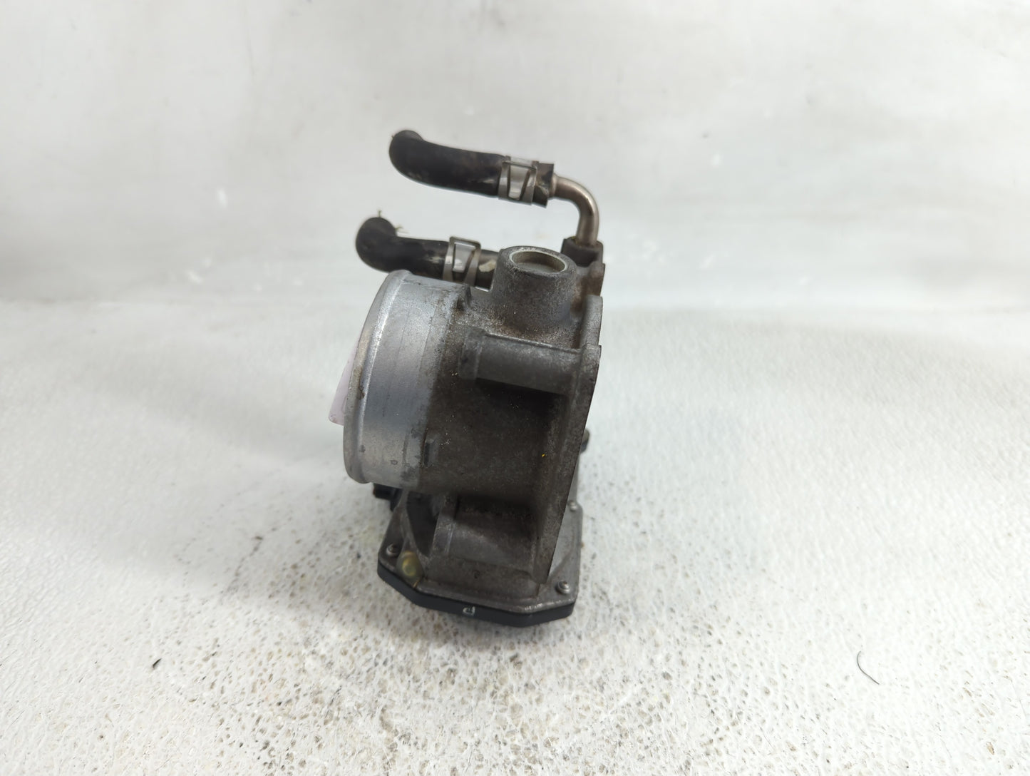 2014-2020 Nissan Rogue Throttle Body P/N:3TA60-01 C Fits Fits 2013 2014 2015 2016 2017 2018 2019 2020 OEM Used Auto Parts - 