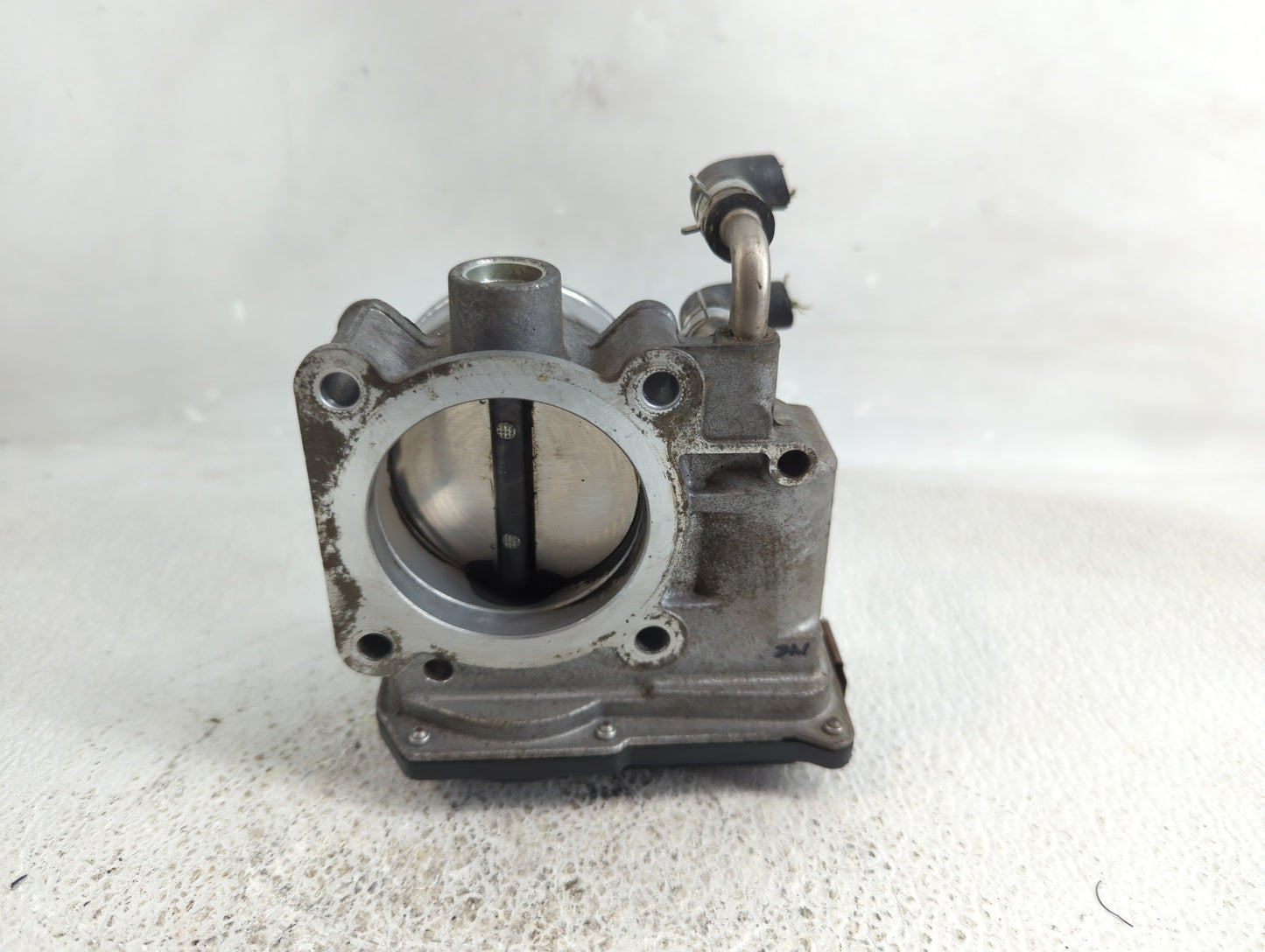 2014-2020 Nissan Rogue Throttle Body P/N:3TA60-01 C Fits Fits 2013 2014 2015 2016 2017 2018 2019 2020 OEM Used Auto Parts - 