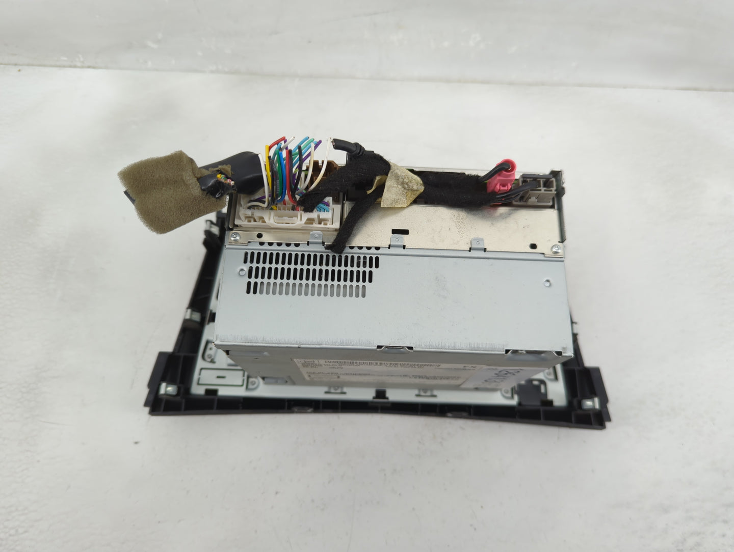 2018-2022 Nissan Rogue Radio AM FM Cd Player Receiver Replacement P/N:2591A8FM0B Fits Fits 2018 2019 2020 2021 2022 OEM Used