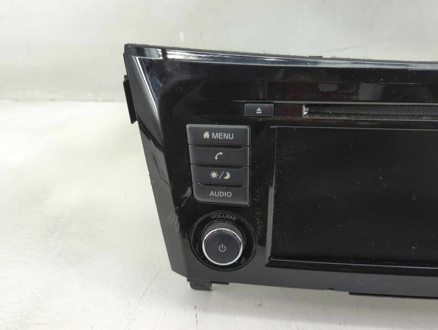 2018-2020 Nissan Rogue Radio AM FM Cd Player Receiver Replacement P/N:2591A8FM0C Fits Fits 2018 2019 2020 OEM Used Auto Part