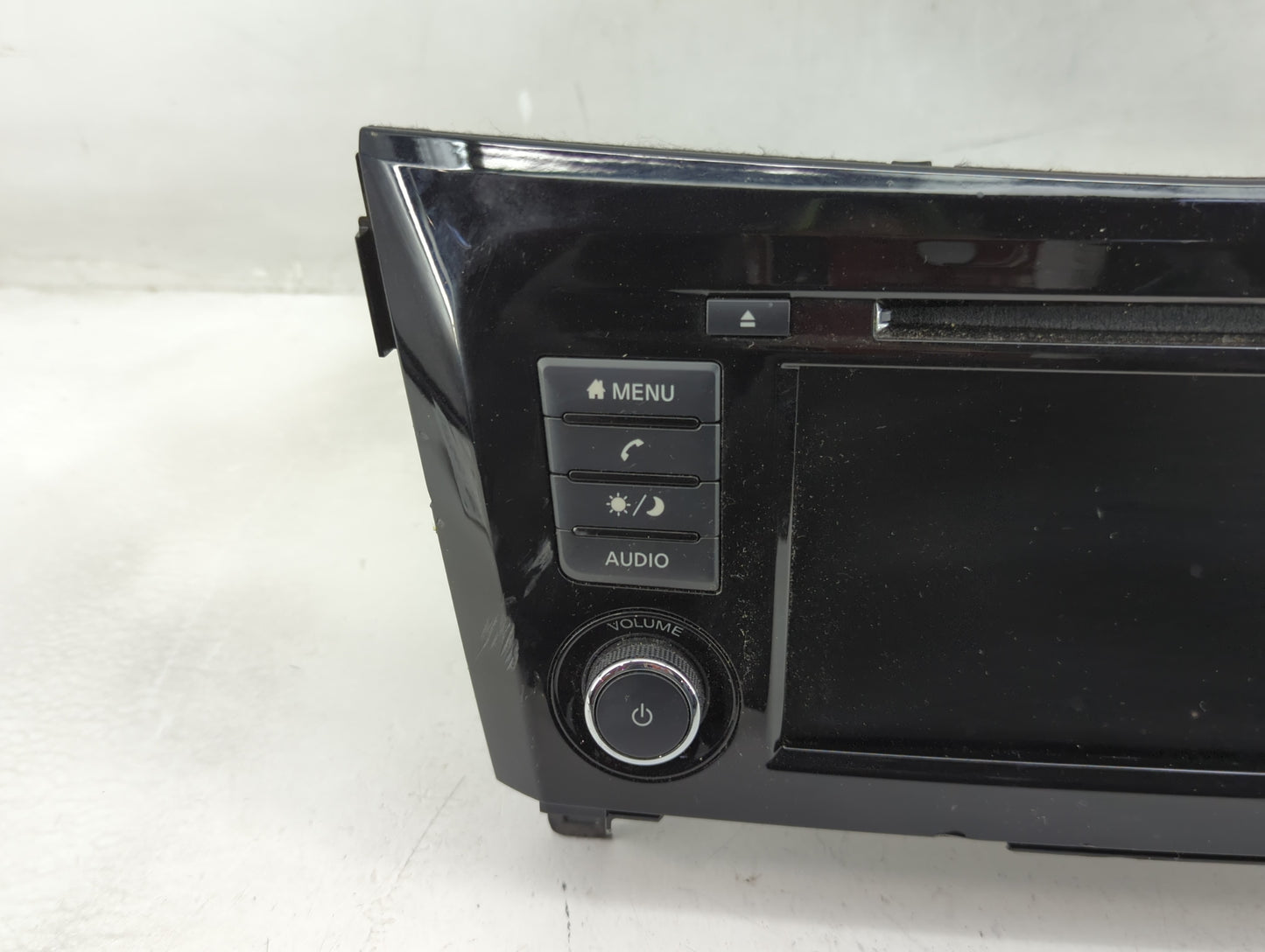 2018-2020 Nissan Rogue Radio AM FM Cd Player Receiver Replacement P/N:2591A8FM0C Fits Fits 2018 2019 2020 OEM Used Auto Part
