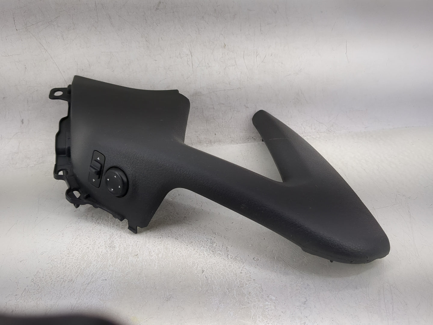 2020 Nissan Rogue Front Right Passenger Interior Door Panel Trim - Oemusedautoparts1.com