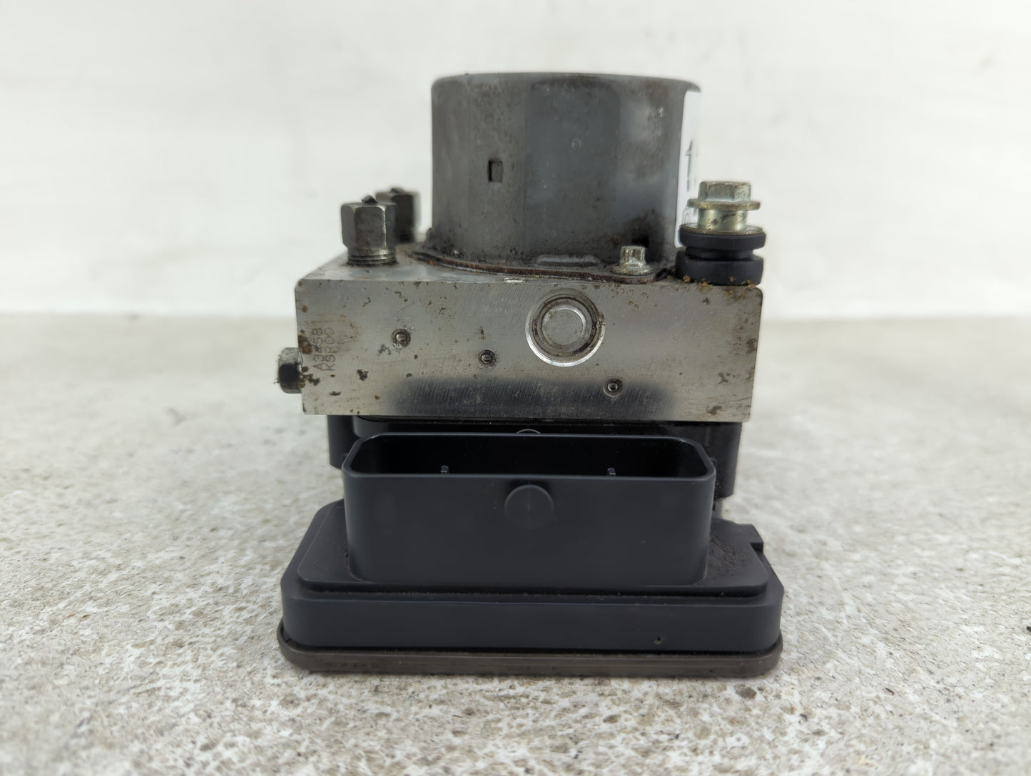 2019-2020 Nissan Rogue ABS Pump Control Module Replacement P/N:47660 7FM4A Fits Fits 2019 2020 OEM Used Auto Parts - Oemused