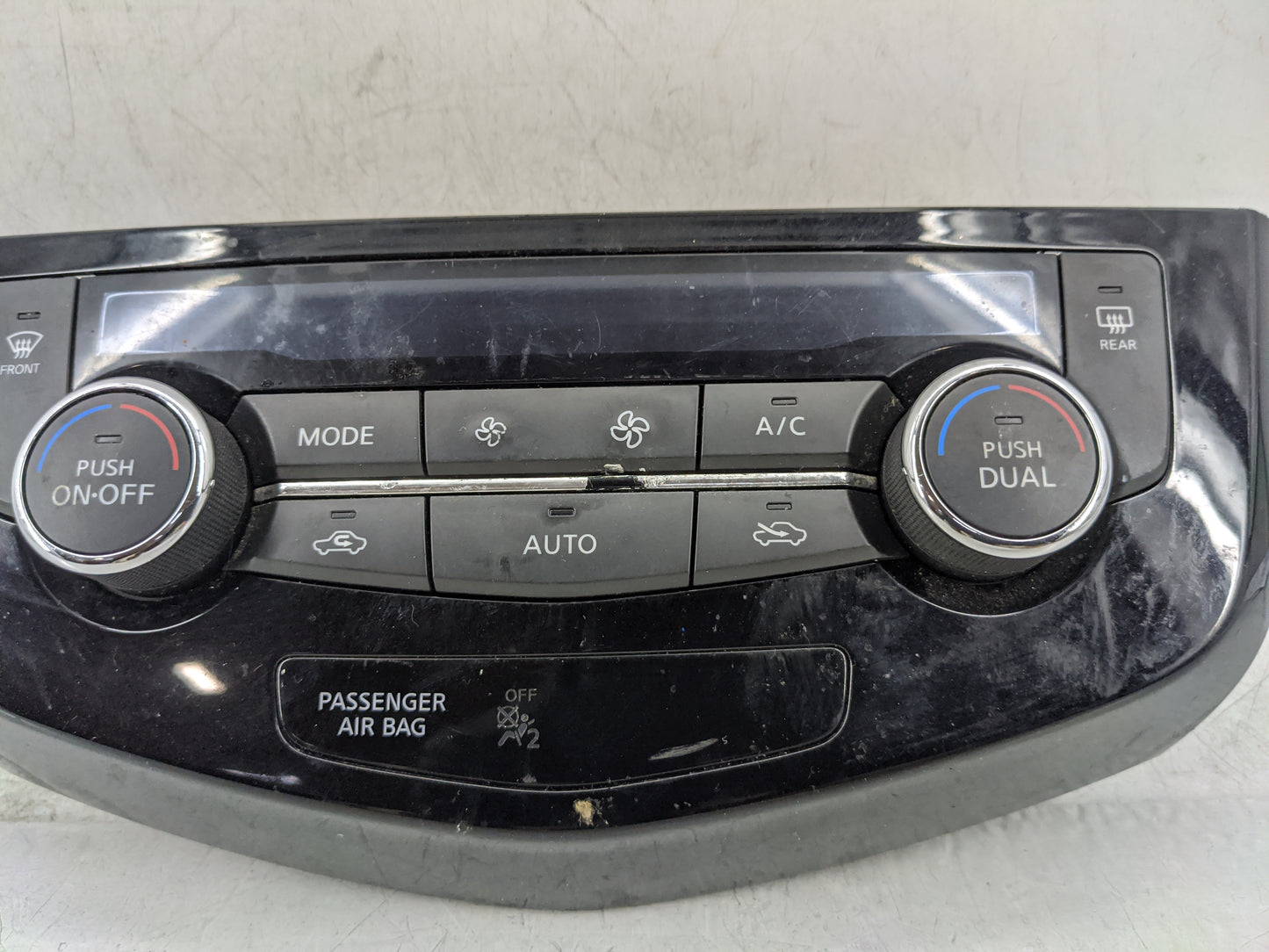2017-2022 Nissan Rogue Climate Control Module Temperature AC/Heater Replacement P/N:27500 6MA0A Fits OEM Used Auto Parts - O