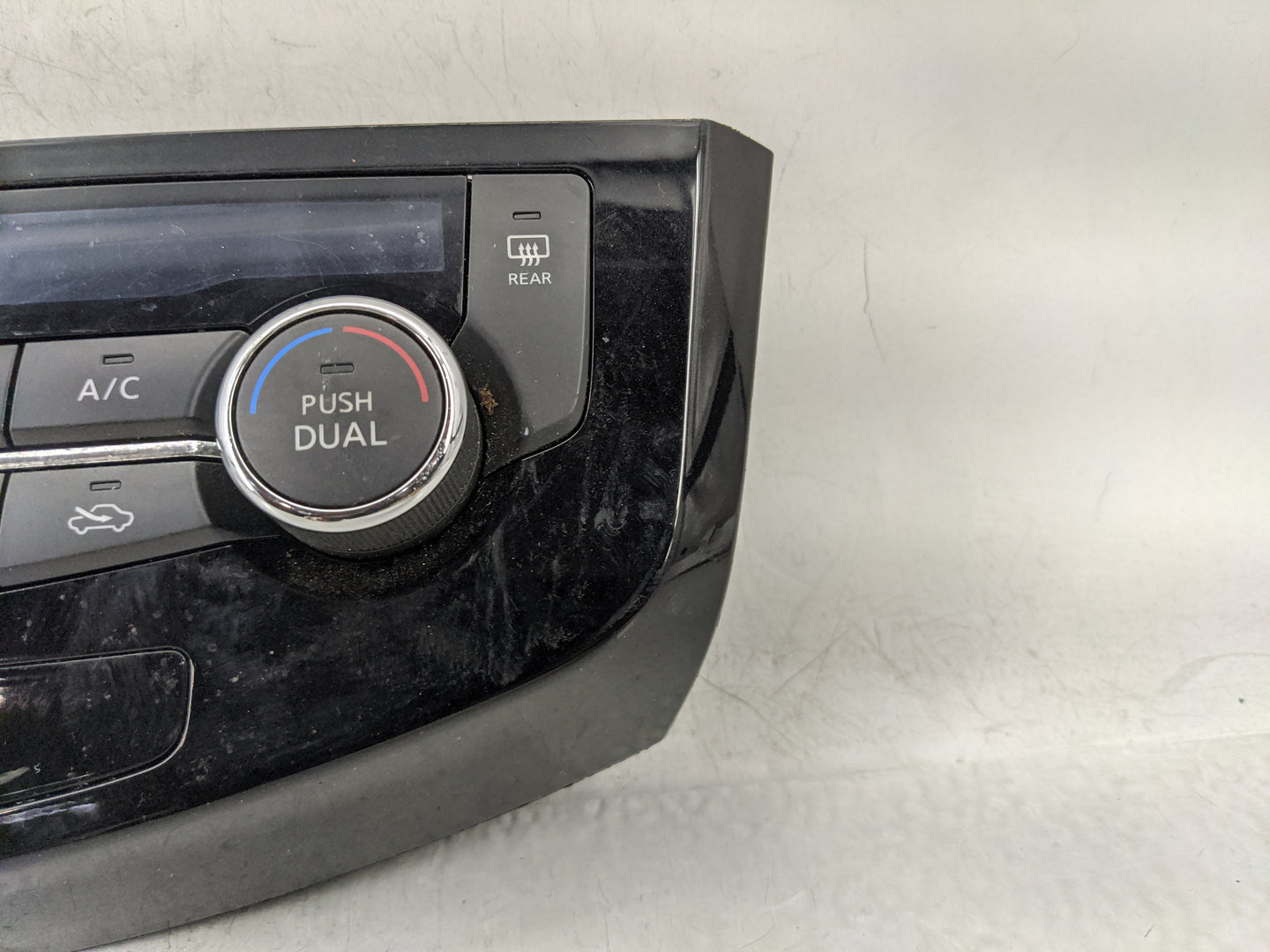 2017-2022 Nissan Rogue Climate Control Module Temperature AC/Heater Replacement P/N:27500 6MA0A Fits OEM Used Auto Parts - O
