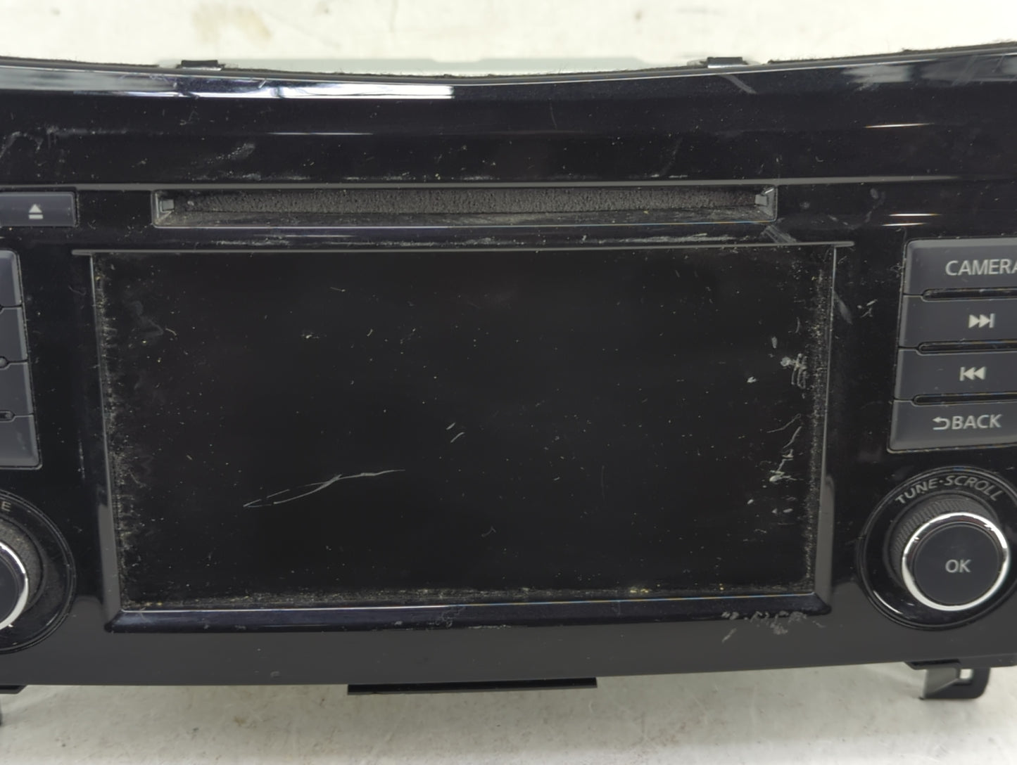 2018-2020 Nissan Rogue Radio AM FM Cd Player Receiver Replacement P/N:2591A8FM0C Fits Fits 2018 2019 2020 OEM Used Auto Part