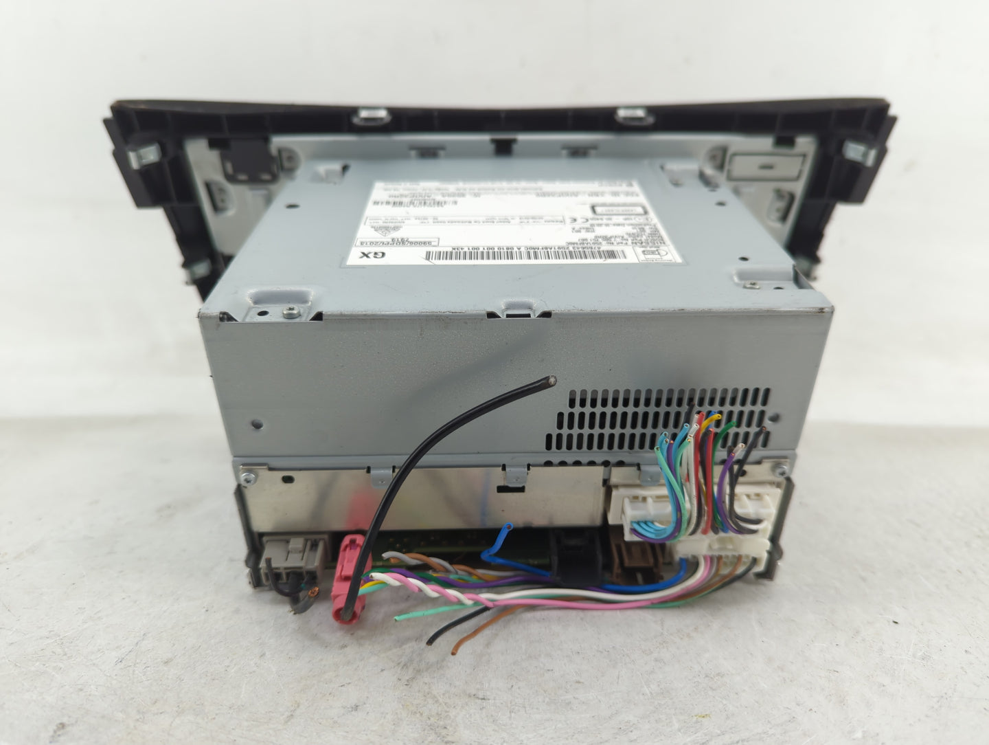 2018-2020 Nissan Rogue Radio AM FM Cd Player Receiver Replacement P/N:2591A8FM0C Fits Fits 2018 2019 2020 OEM Used Auto Part