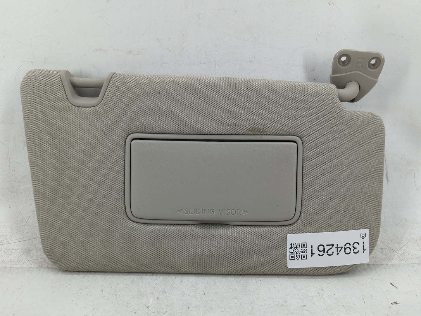 2018-2020 Nissan Rogue Sun Visor Shade Replacement Passenger Right Mirror Fits Fits 2018 2019 2020 OEM Used Auto Parts - Oem