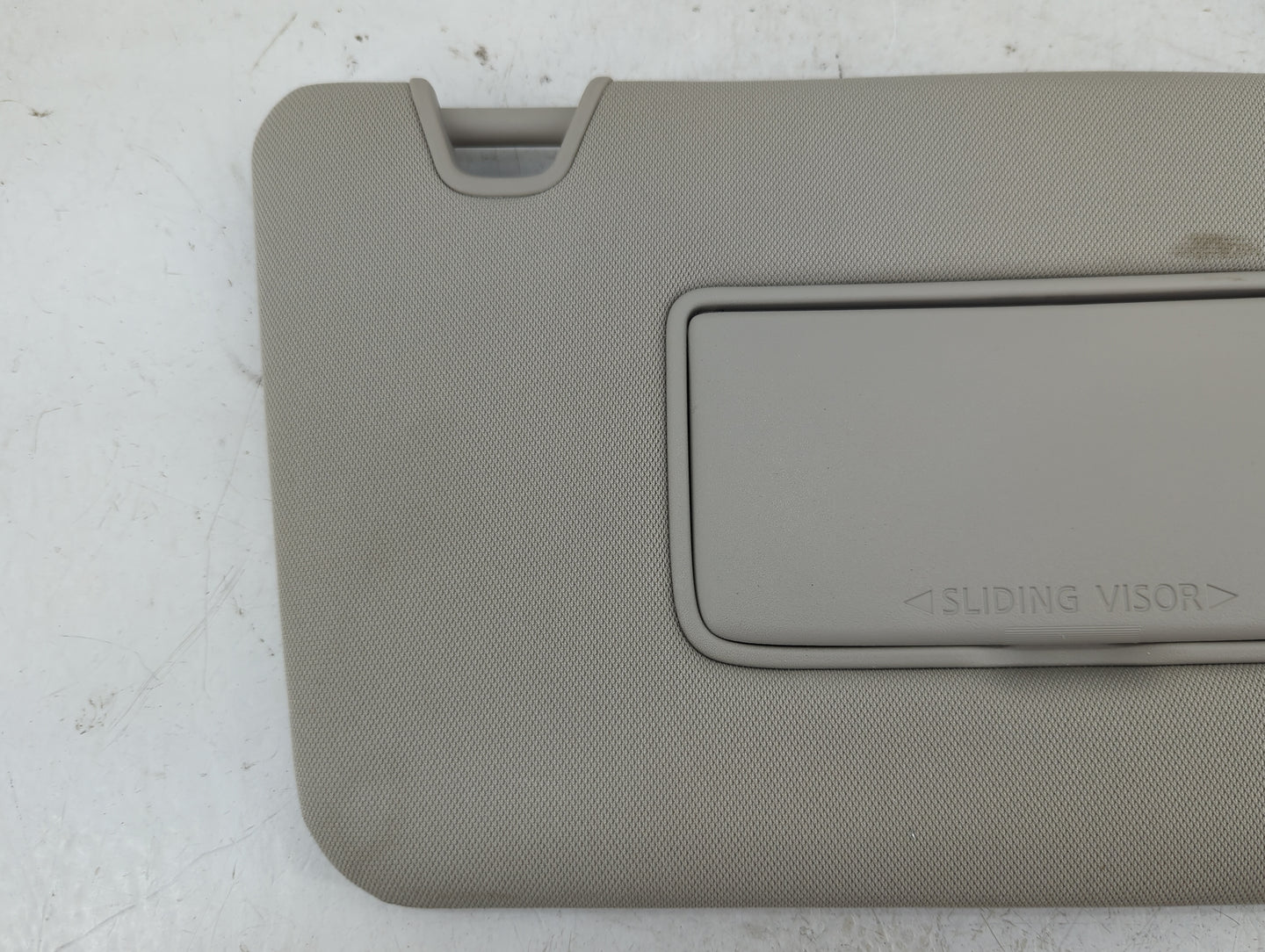 2018-2020 Nissan Rogue Sun Visor Shade Replacement Passenger Right Mirror Fits Fits 2018 2019 2020 OEM Used Auto Parts - Oem
