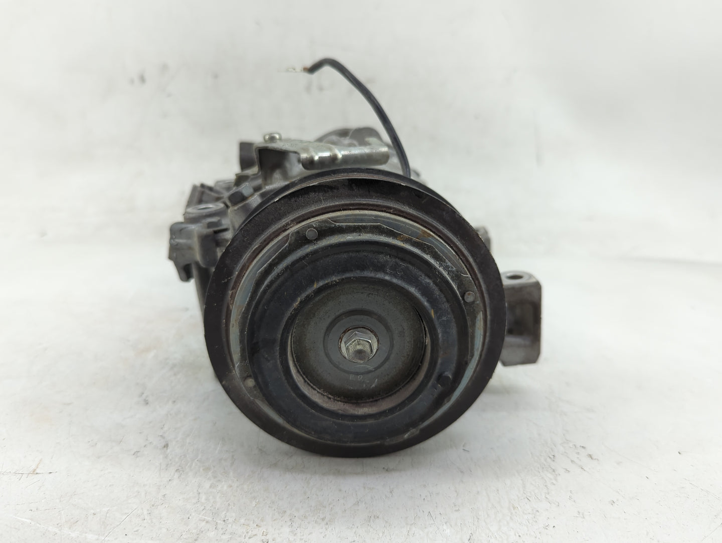 2014-2020 Nissan Rogue Air Conditioning A/c Ac Compressor Oem - Oemusedautoparts1.com