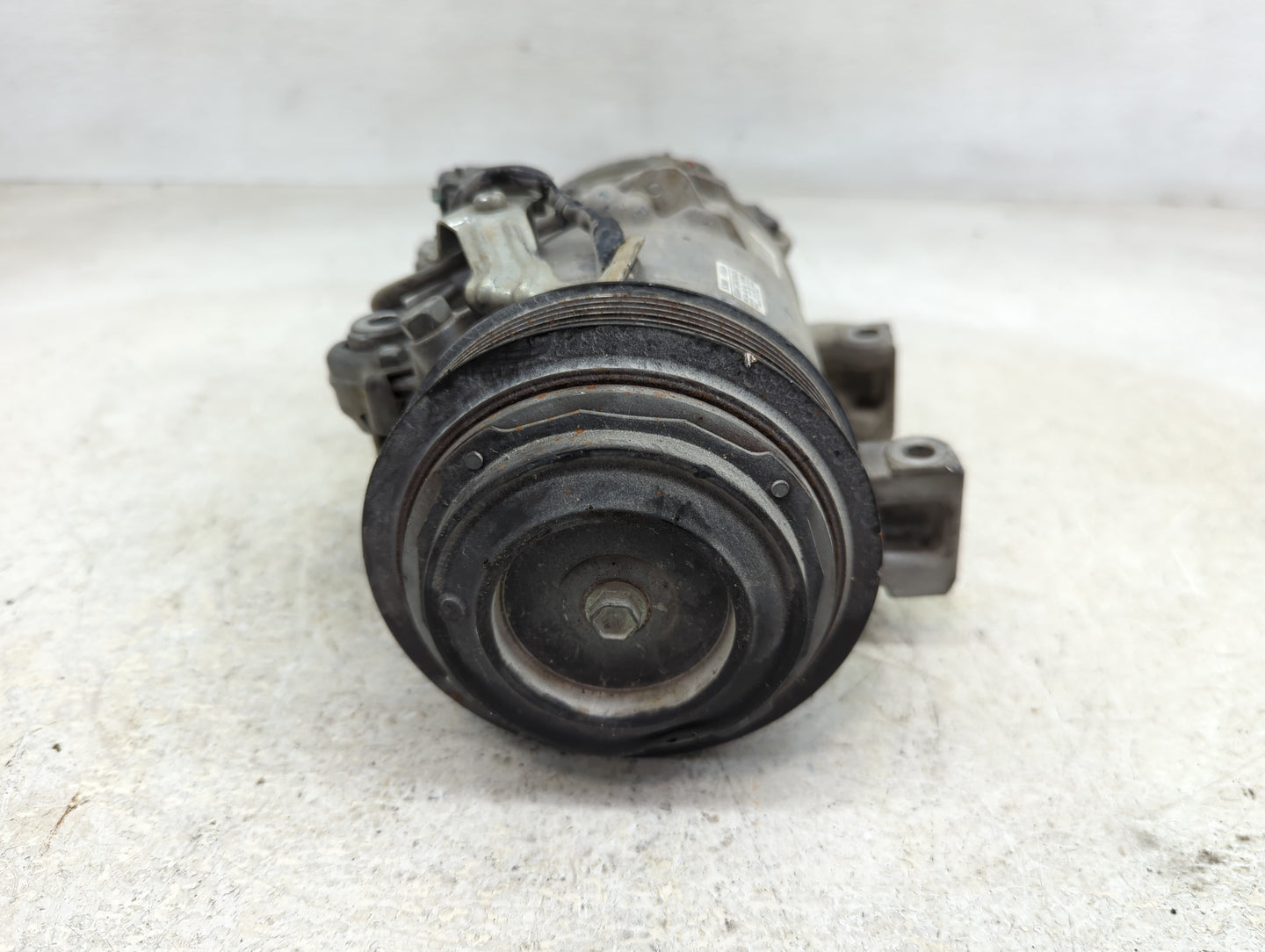 2014-2020 Nissan Rogue Air Conditioning A/c Ac Compressor Oem - Oemusedautoparts1.com