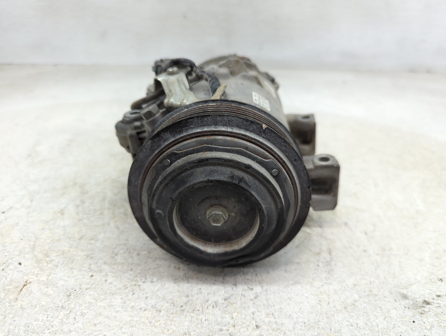2014-2020 Nissan Rogue Air Conditioning A/c Ac Compressor Oem - Oemusedautoparts1.com