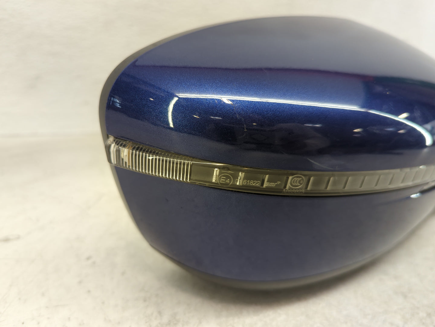 2017-2020 Nissan Rogue Passenger Side View Mirror - Right Door Mirror OEM Used - Oemusedautoparts1.com