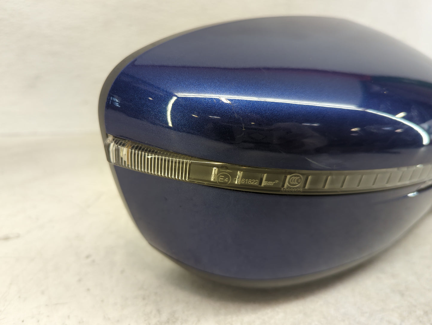 2017-2020 Nissan Rogue Passenger Side View Mirror - Right Door Mirror OEM Used - Oemusedautoparts1.com