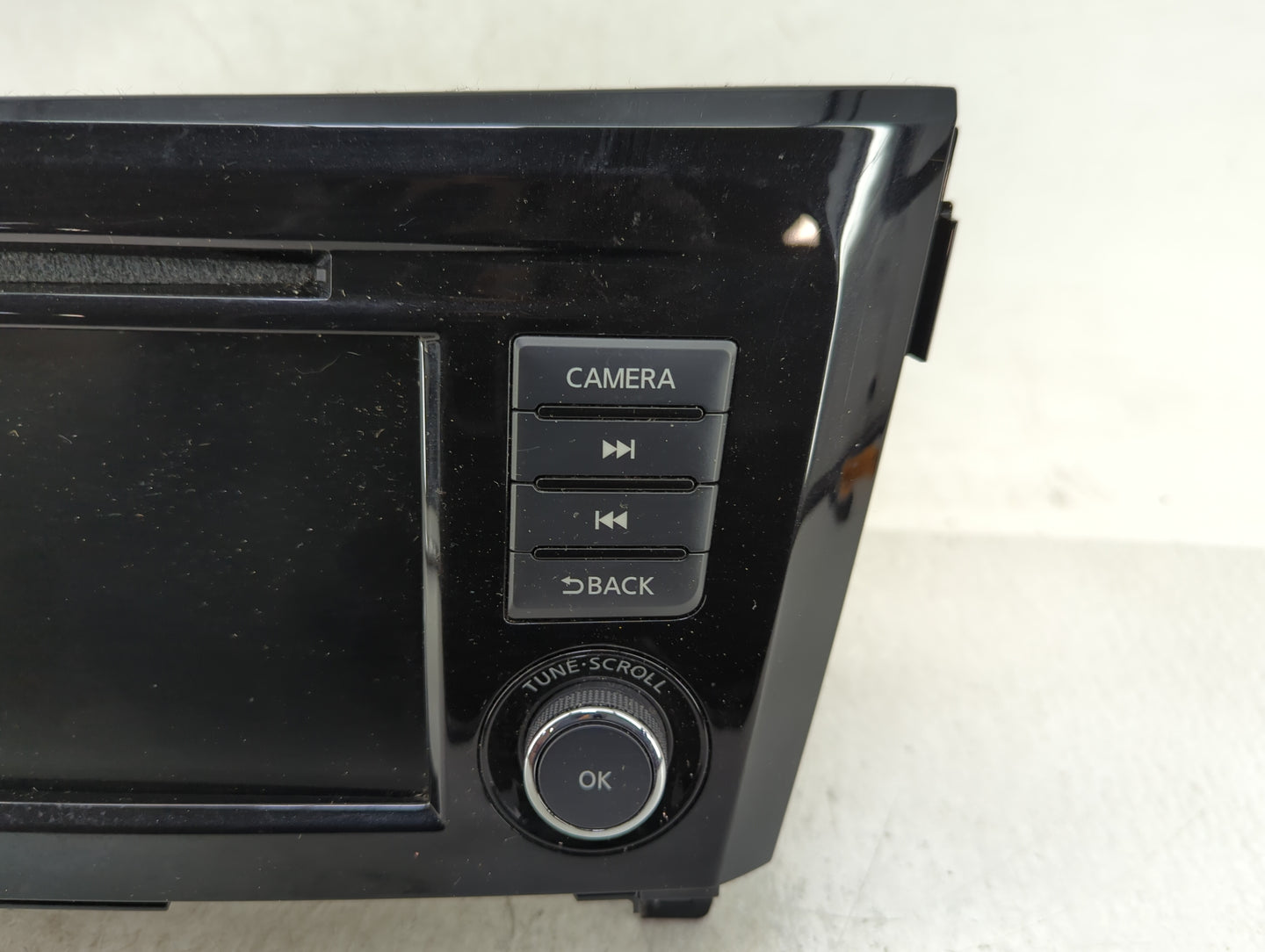 2018-2020 Nissan Rogue Radio AM FM Cd Player Receiver Replacement P/N:2591A8FM0C Fits Fits 2018 2019 2020 OEM Used Auto Part