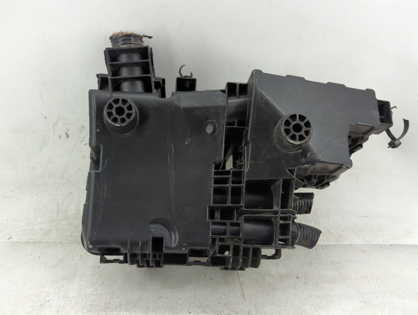 2017-2020 Nissan Rogue Fusebox Fuse Box Panel Relay Module P/N:284B7 5NA0B Fits Fits 2017 2018 2019 2020 OEM Used Auto Parts