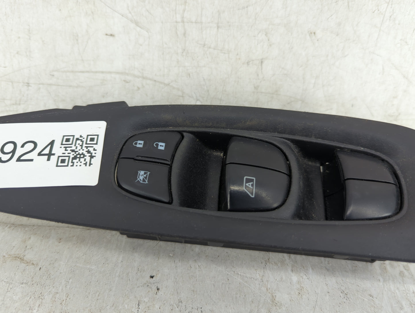 2014-2020 Nissan Rogue Master Power Window Switch Replacement Driver Side Left P/N:25401-4BA5A Fits OEM Used Auto Parts - Oe