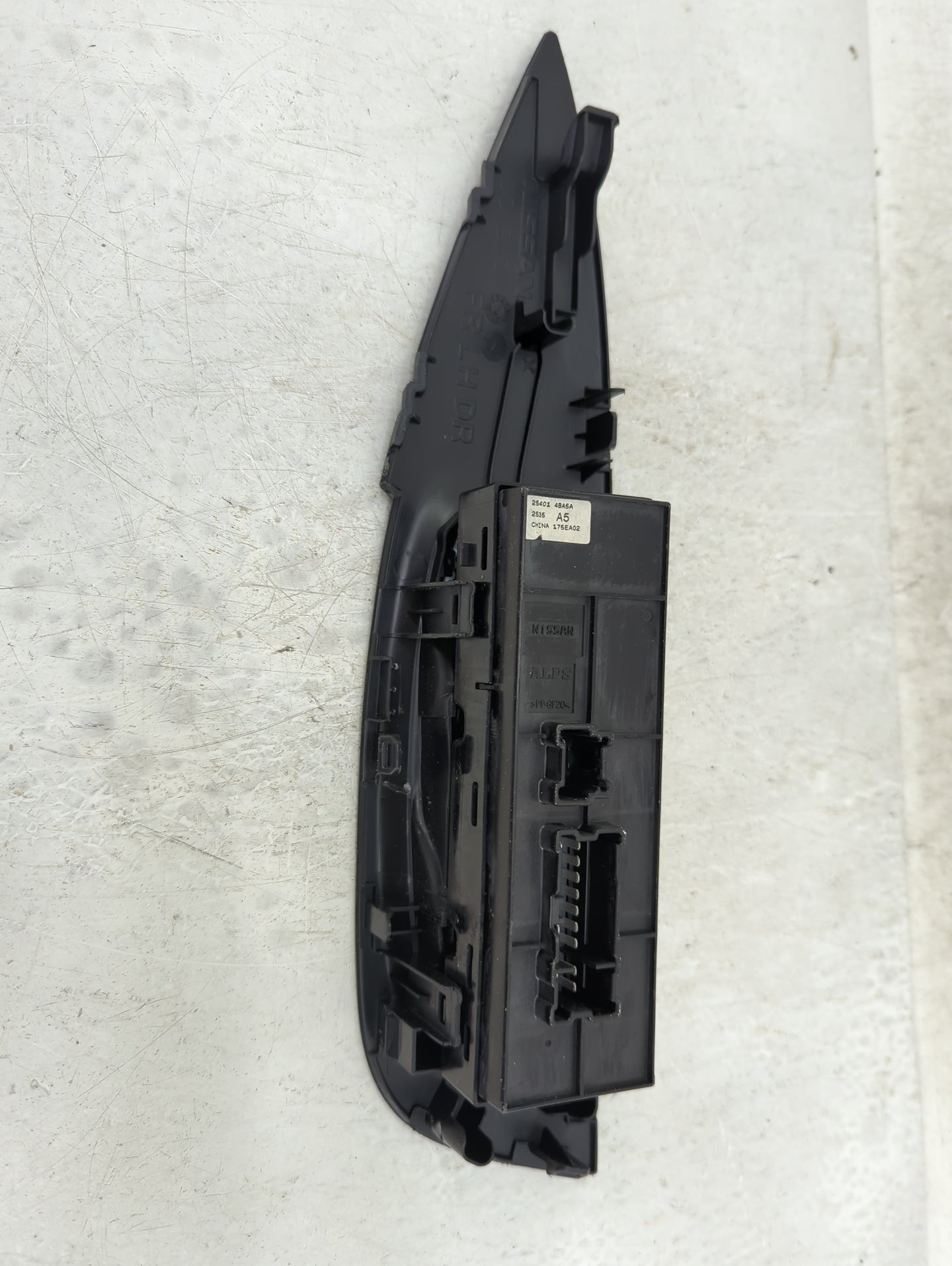 2014-2020 Nissan Rogue Master Power Window Switch Replacement Driver Side Left P/N:25401-4BA5A Fits OEM Used Auto Parts - Oe