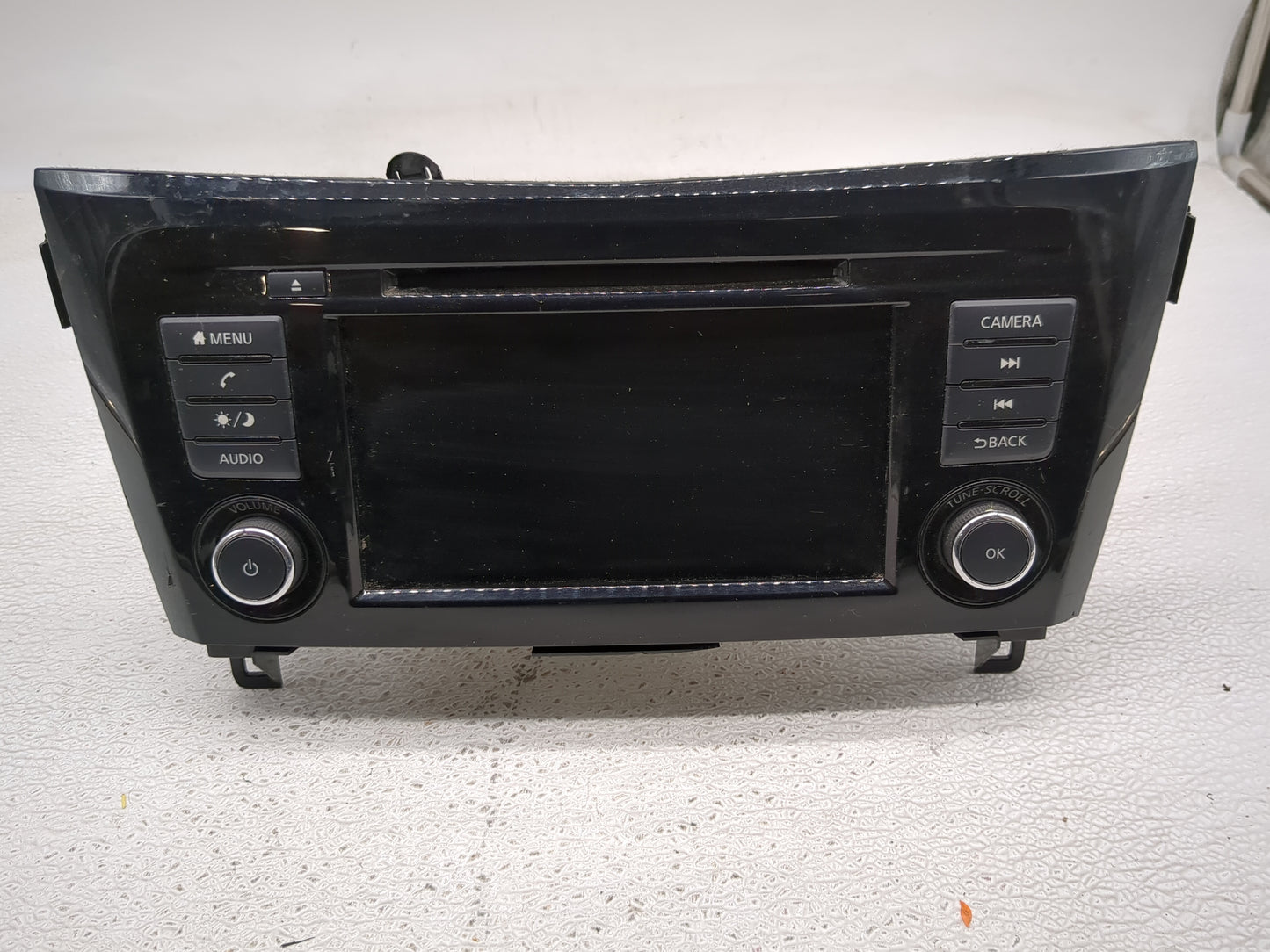 2018-2020 Nissan Rogue Radio AM FM Cd Player Receiver Replacement P/N:2591A8FM0C Fits Fits 2018 2019 2020 OEM Used Auto Part