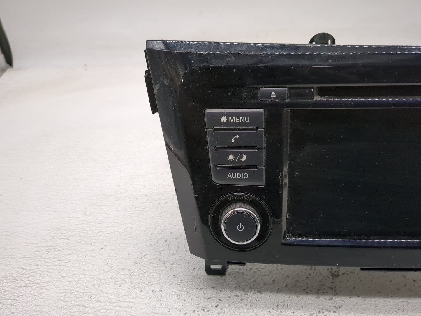 2018-2020 Nissan Rogue Radio AM FM Cd Player Receiver Replacement P/N:2591A8FM0C Fits Fits 2018 2019 2020 OEM Used Auto Part