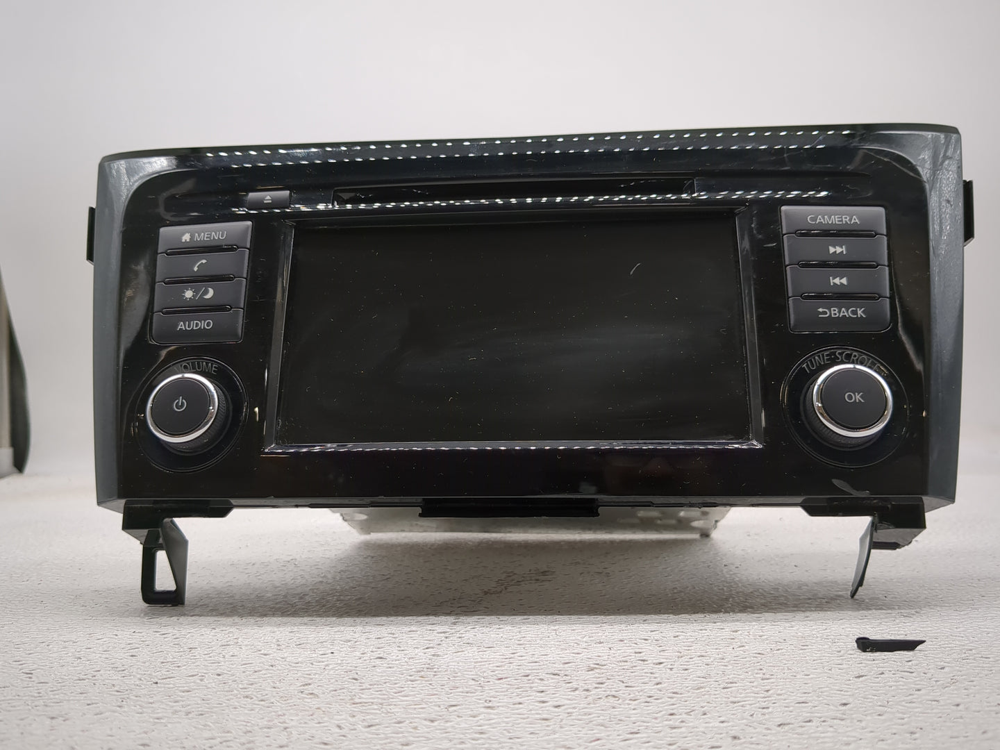2018-2022 Nissan Rogue Radio AM FM Cd Player Receiver Replacement P/N:2591A8FM0C Fits Fits 2018 2019 2020 2021 2022 OEM Used