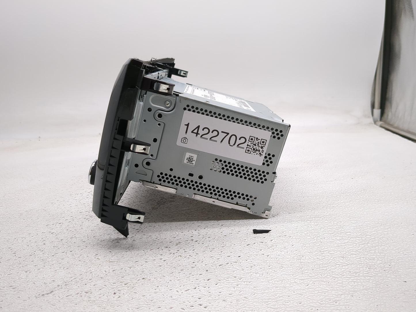2018-2022 Nissan Rogue Radio AM FM Cd Player Receiver Replacement P/N:2591A8FM0C Fits Fits 2018 2019 2020 2021 2022 OEM Used