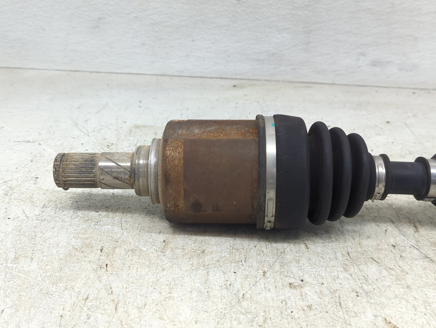 2016-2020 Nissan Rogue Axle Shaft Front Driver Cv C/v - Oemusedautoparts1.com