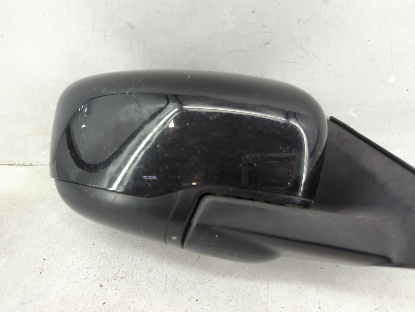 2016-2020 Nissan Rogue Passenger Side View Mirror - Right Door Mirror OEM Used - Oemusedautoparts1.com