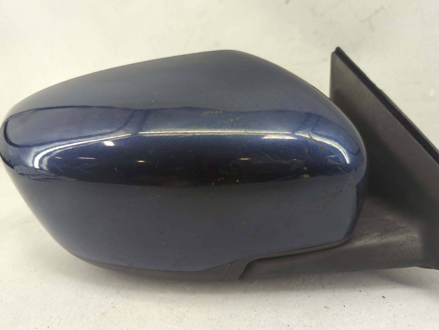 2016-2020 Nissan Rogue Passenger Side View Mirror - Right Door Mirror OEM Used - Oemusedautoparts1.com