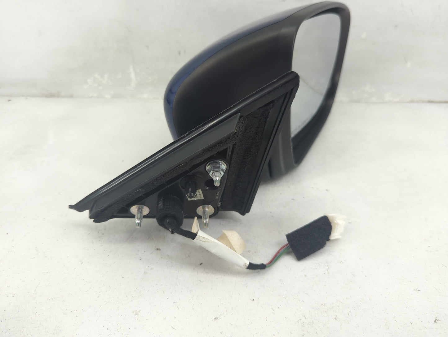 2016-2020 Nissan Rogue Passenger Side View Mirror - Right Door Mirror OEM Used - Oemusedautoparts1.com