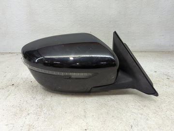 2017-2020 Nissan Rogue Passenger Side View Mirror - Right Door Mirror OEM Used - Oemusedautoparts1.com