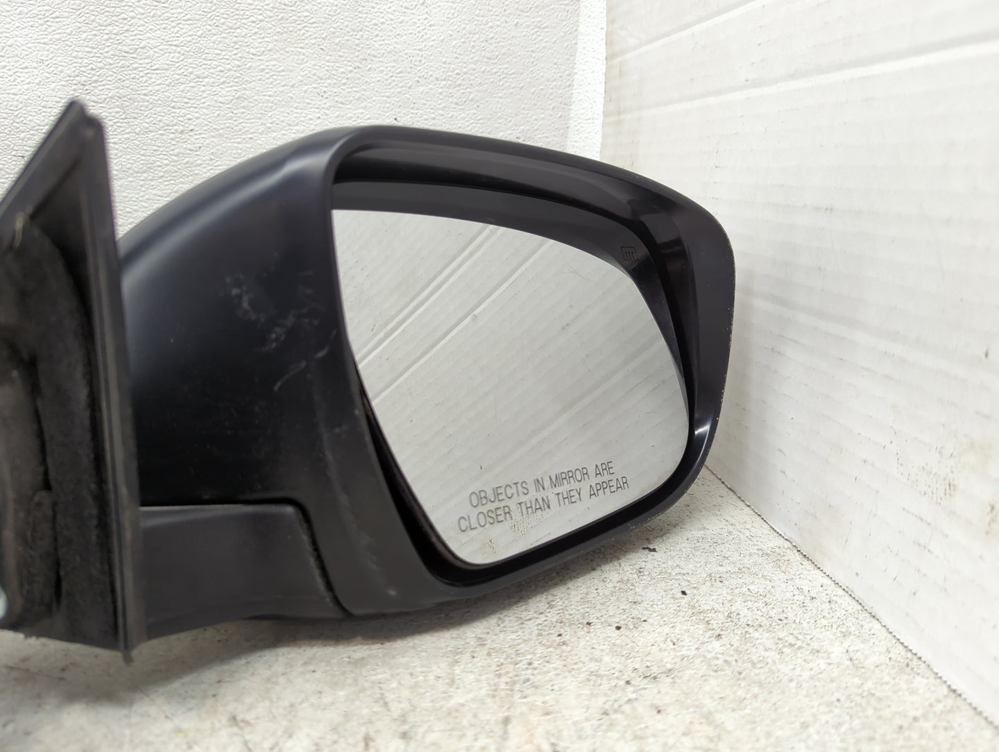 2017-2020 Nissan Rogue Passenger Side View Mirror - Right Door Mirror OEM Used - Oemusedautoparts1.com