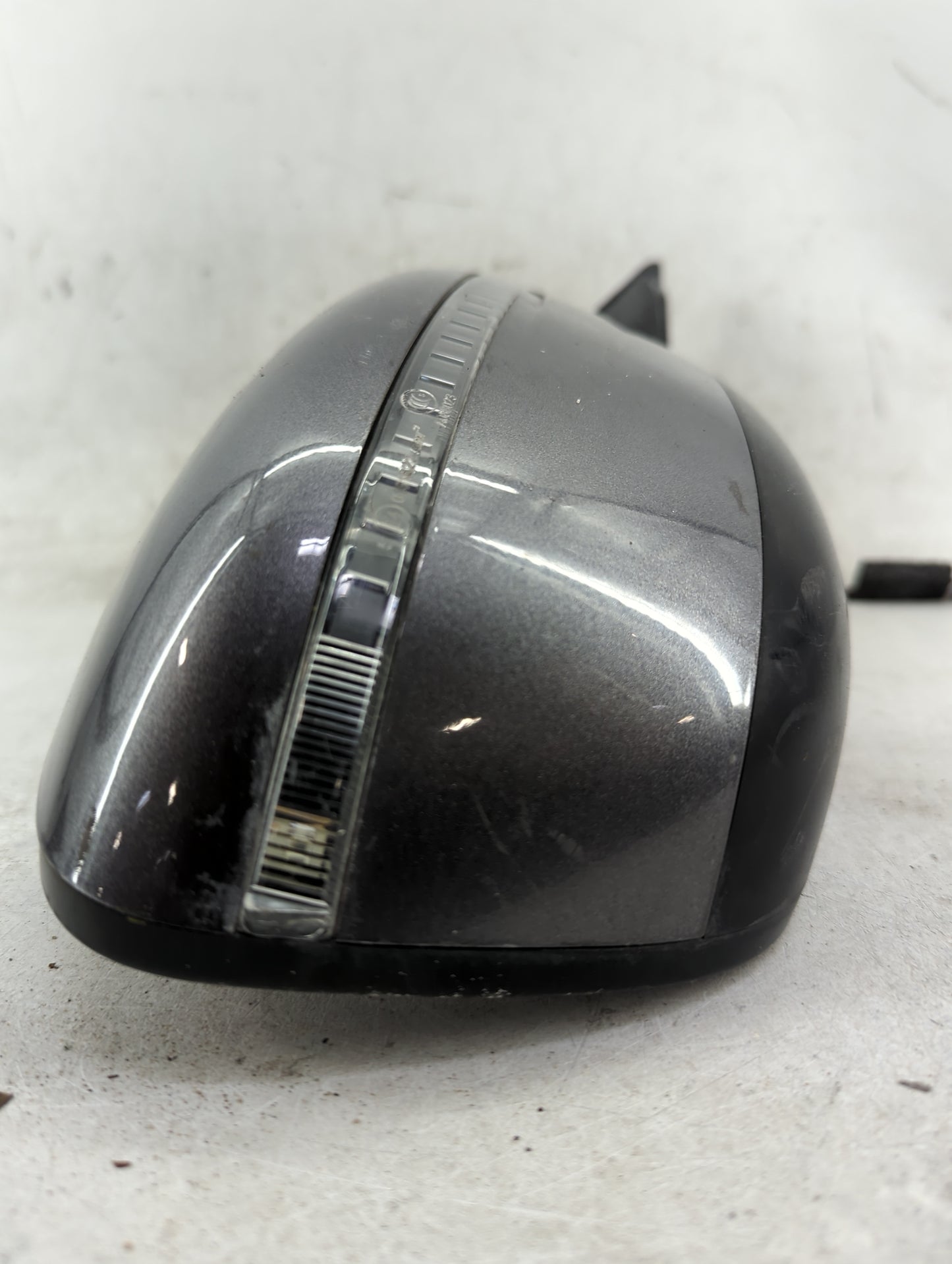 2017-2020 Nissan Rogue Passenger Side View Mirror - Right Door Mirror OEM Used - Oemusedautoparts1.com