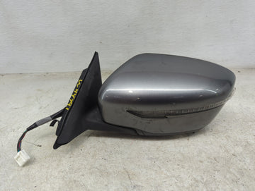 2017-2020 Nissan Rogue Driver Side View Mirror - Left Door Mirror OEM Used - Oemusedautoparts1.com