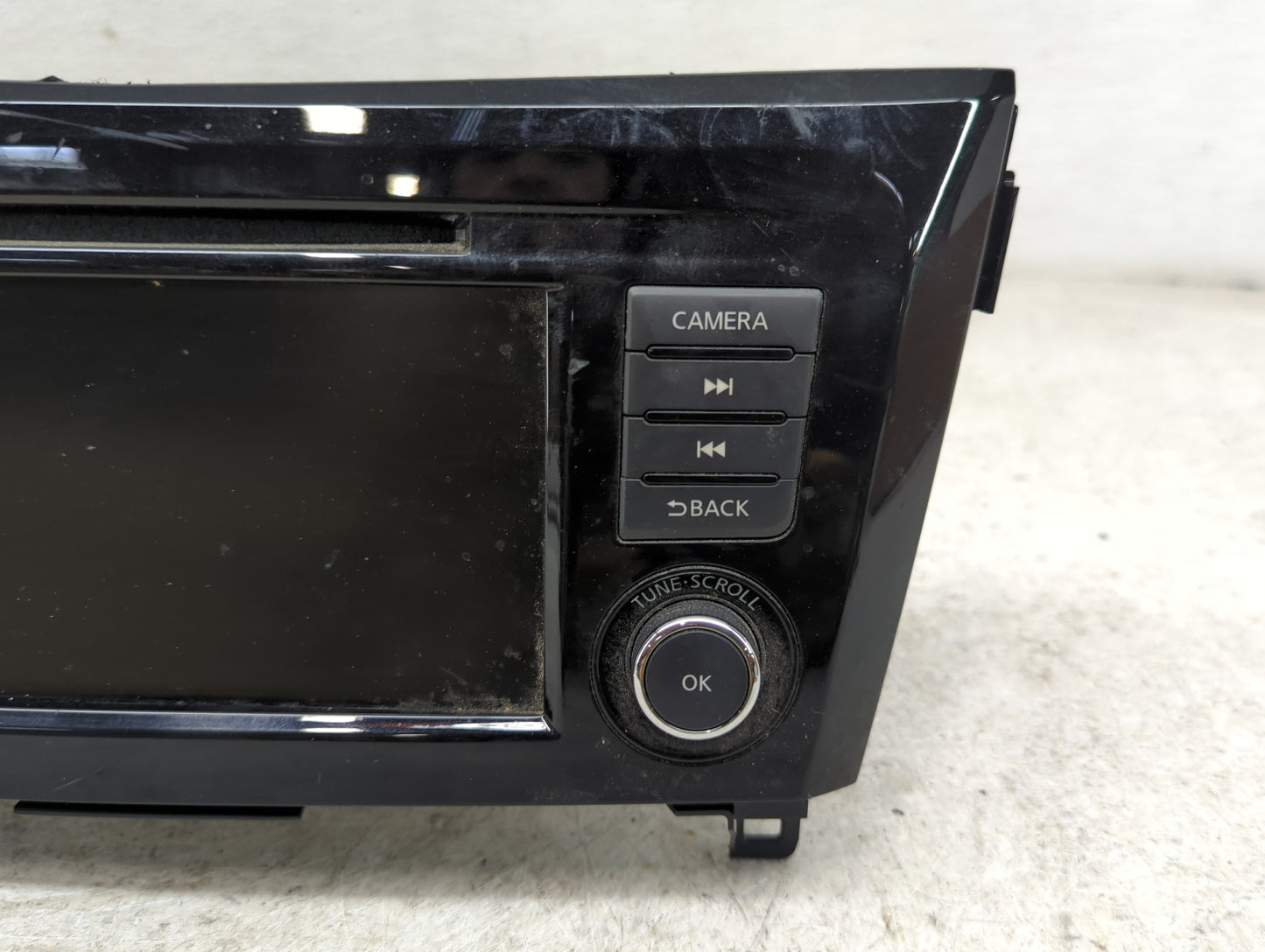2018-2020 Nissan Rogue Radio AM FM Cd Player Receiver Replacement P/N:2591A8FM0C 7505751067, AIVIP32R0 Fits Fits 2018 2019 2