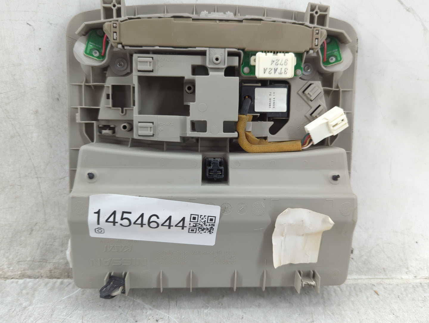 2020 Nissan Rogue Overhead Roof Console - Oemusedautoparts1.com
