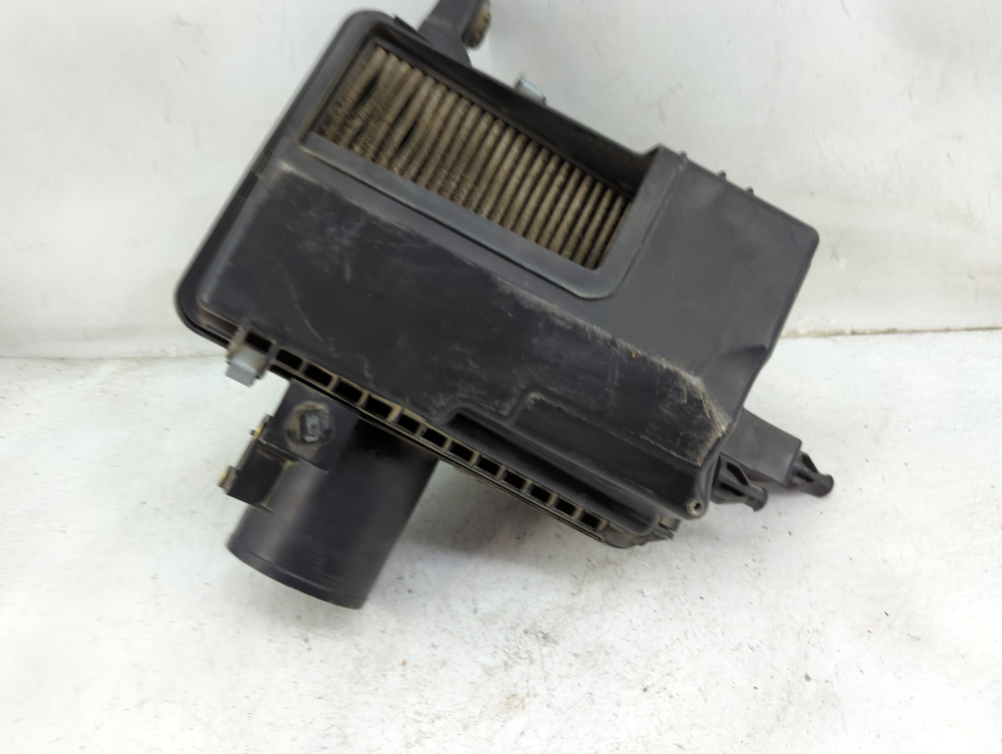 2020 Nissan Rogue Air Cleaner Intake-duct Hose Tube 1459713 - Oemusedautoparts1.com