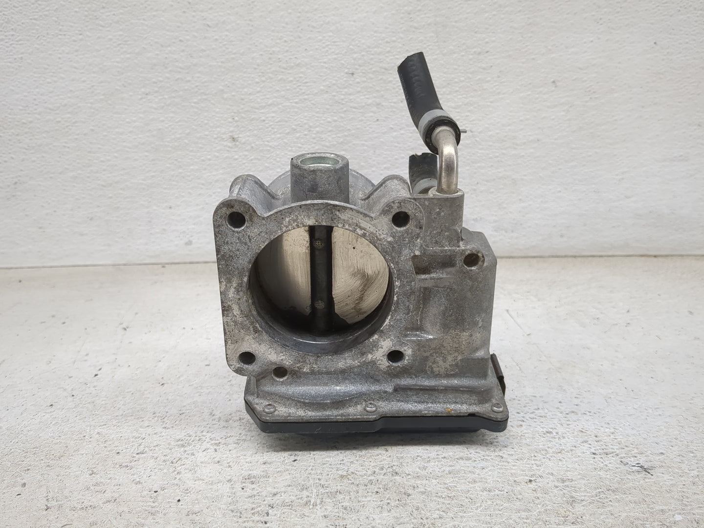 2014-2020 Nissan Rogue Throttle Body P/N:3TA60-01A Fits Fits 2013 2014 2015 2016 2017 2018 2019 2020 OEM Used Auto Parts - O