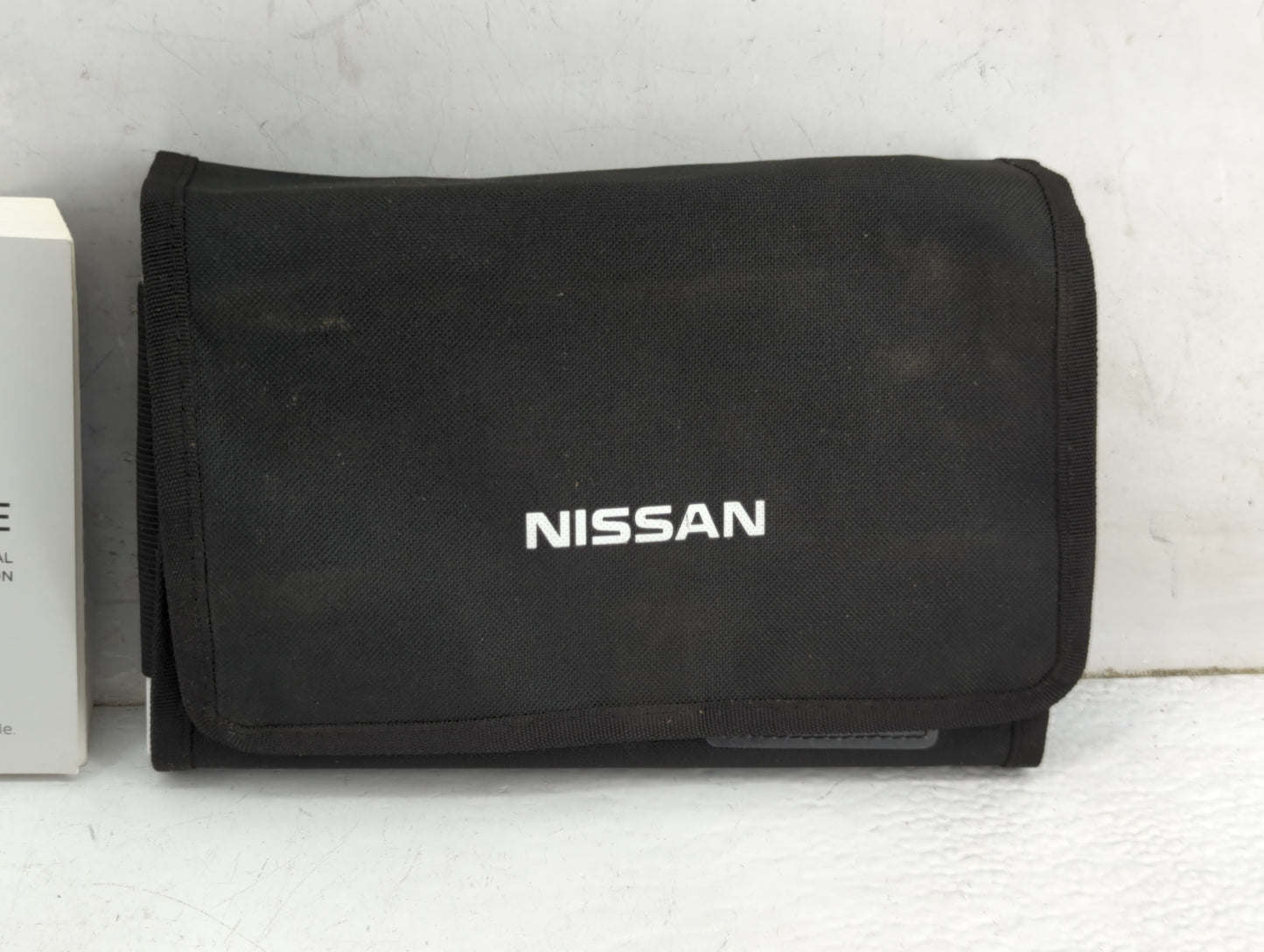 2020 Nissan Rogue Owners Manual Book Guide P/N:OM20EA 0T32U0 OEM Used Auto Parts - Oemusedautoparts1.com