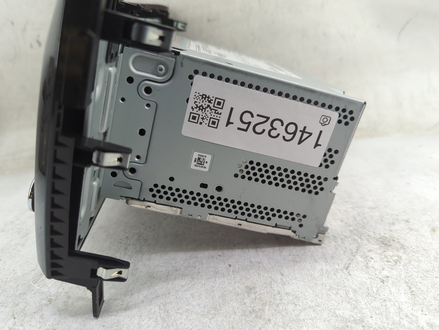 2018-2020 Nissan Rogue Radio AM FM Cd Player Receiver Replacement P/N:2591A8FM0C 7505751067, AIVIP32R0 Fits Fits 2018 2019 2