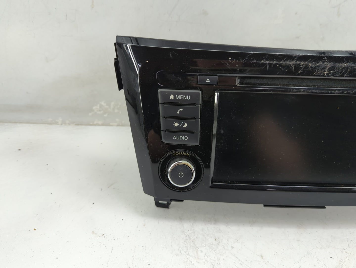 2018-2020 Nissan Rogue Radio AM FM Cd Player Receiver Replacement P/N:2591A8FM0C Fits Fits 2018 2019 2020 OEM Used Auto Part