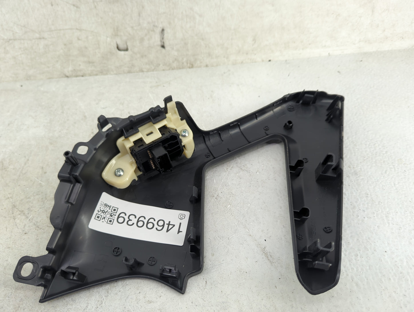 2016-2020 Nissan Rogue Master Power Window Switch Replacement Driver Side Left P/N:80945 4CL0A Fits OEM Used Auto Parts - Oe