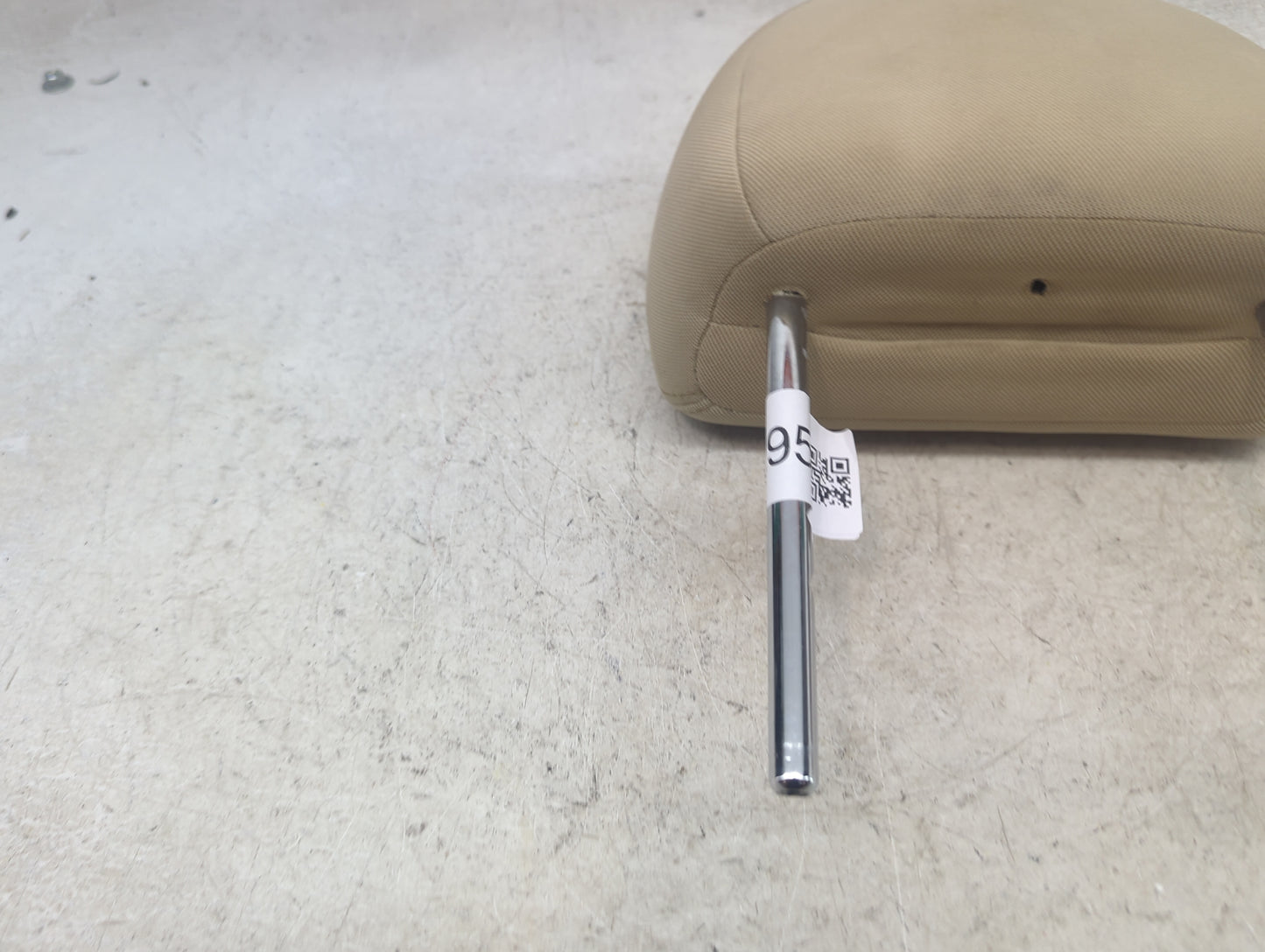 2020 Nissan Rogue Headrest Head Rest Front Driver Seat Beige - Oemusedautoparts1.com