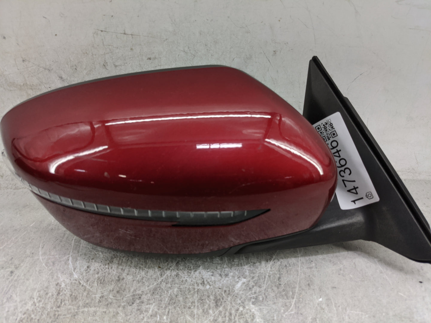 2017-2020 Nissan Rogue Passenger Side View Mirror - Right Door Mirror OEM Used - Oemusedautoparts1.com