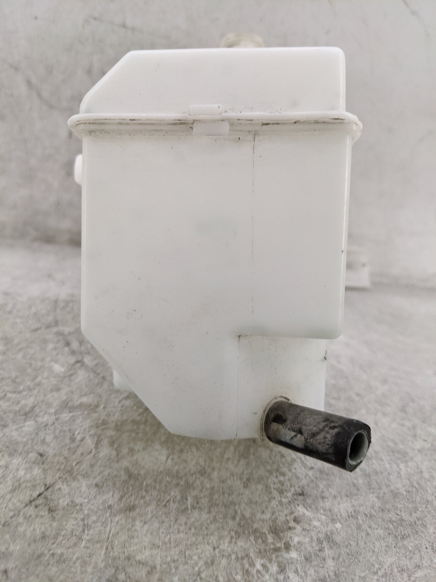2014-2020 Nissan Rogue Radiator Coolant Overflow Expansion Tank Bottle 1477075 - Oemusedautoparts1.com